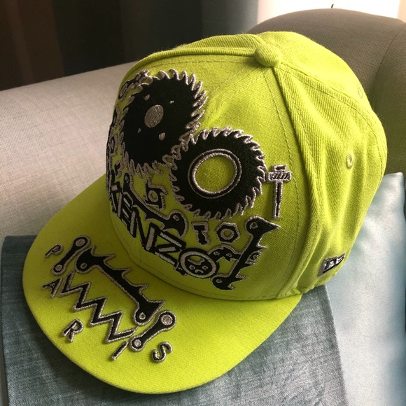 Kenzo - Picture 2 of 4